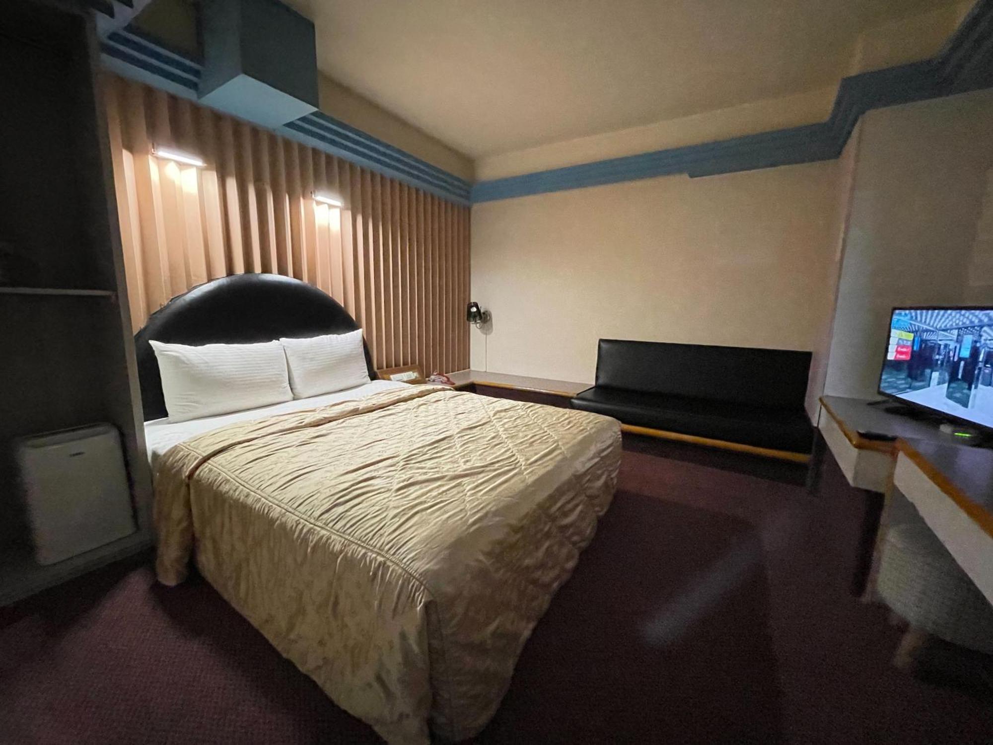 溫情自助旅店 Hotel Taoyuan Exterior photo